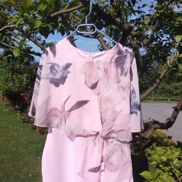 Elegantna obleka št.40
