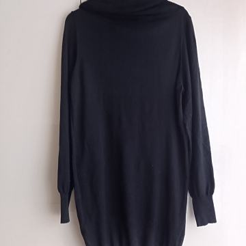 FRED PERRY ČRNA FINO PLETENA OBLEKA M/L