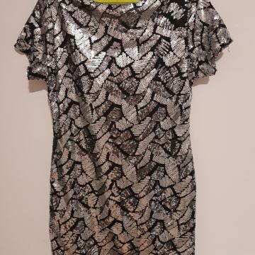 obleke svečane nove