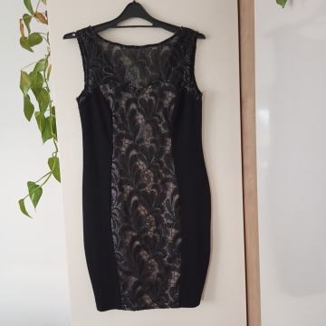 PARIS PINK ČRNO ČIPKASTA SVEČANA OBLEKA 38/40