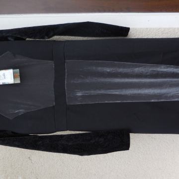 SMASH NOVA ČRNO SIVA OBLEKA Z ETIKETO M/L MPC 79$