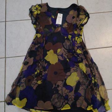 Svilena obleka Naf Naf nova 38, 40