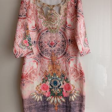 SWEET MISS NOVA ROZA CVETLIČNA OBLEKA 38/40