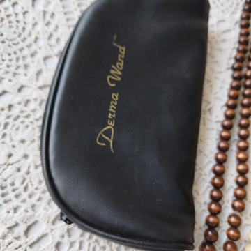 Usnjena kozmetična torbica, brezhibna