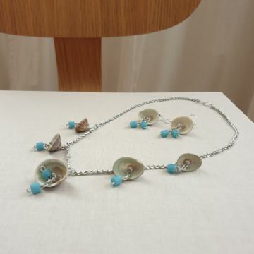 Ogrlica + uhani iz školjk