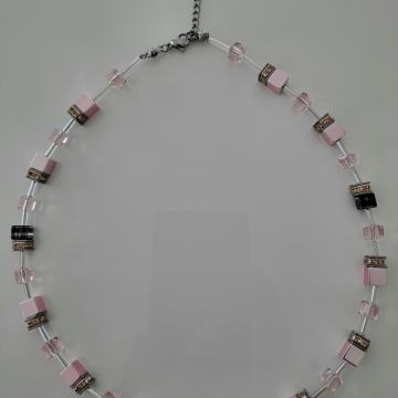 Ovratnica iz nerjavečega jekla s steklenimi kristali