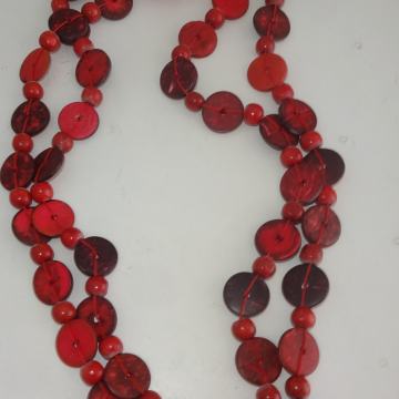 Verižica iz ploščic in bunkic dolžina 150 cm, izgled lesa