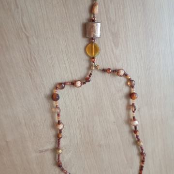 NOVA VERIŽICA V RJAVIH ODTENKIH