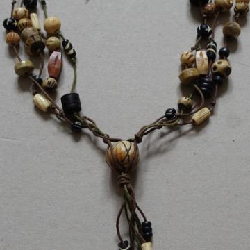 Verižica v umirjenih barvah