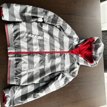 Otroška vetrovka, dvostranska, velikost 11-12 let