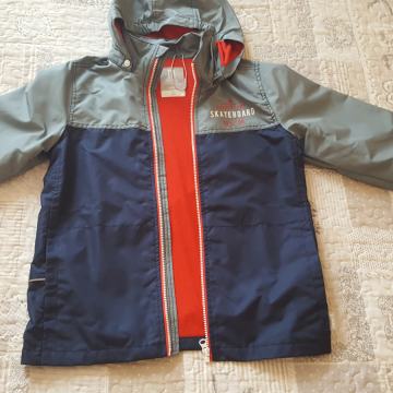 Nova poletna vetrovka vel. 152