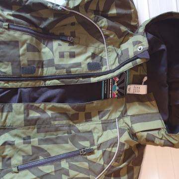 Prehodna jakna št 104 iz H&M 3-4 let