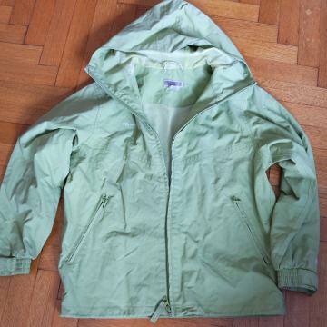 vetrovka Quechua, št. 140