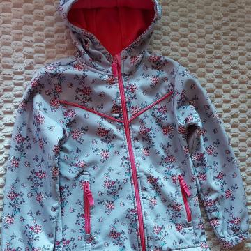 Vetrovka/softshell št. cca 140, 7-8 let