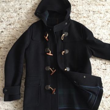 Volneni plašč s kapuco Massimo Dutti