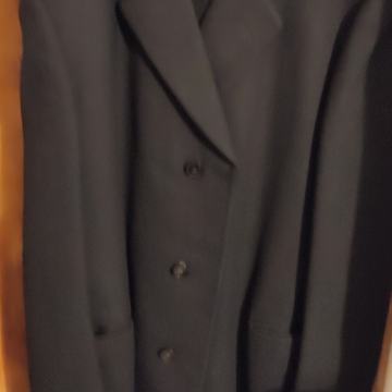 Moški plašč, volnen. 52/54 št. l , ugodno.