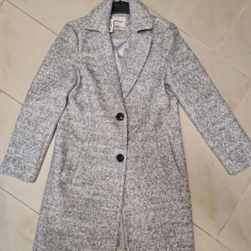 Volnen ženski plašč Orsay vel 36 nov