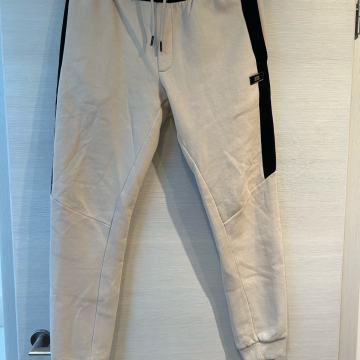 Jack&Jones sweatpants, velikost S