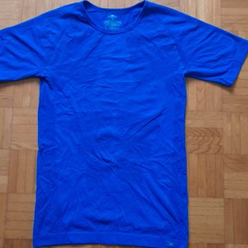 komplet 5x športna majica st. XL 10€