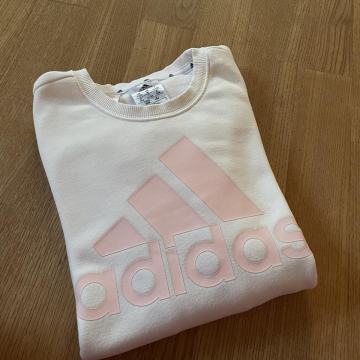 Dekliški pulover adidas 11-12 let, 152