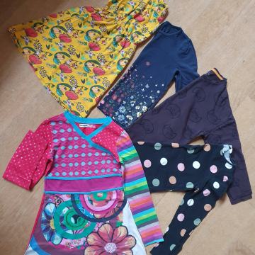 Komplet dveh oblekic in treh majic dolgih rokavov št 134