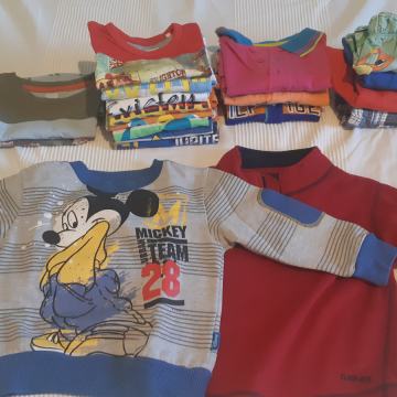 Komplet oblačil za fanta 98-104