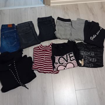 Prodam komplet oblačil v št. 146