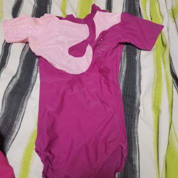 športni dres+ krilce