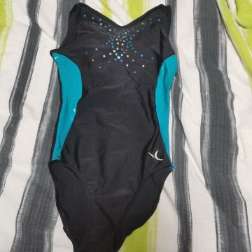 športni dres + legice