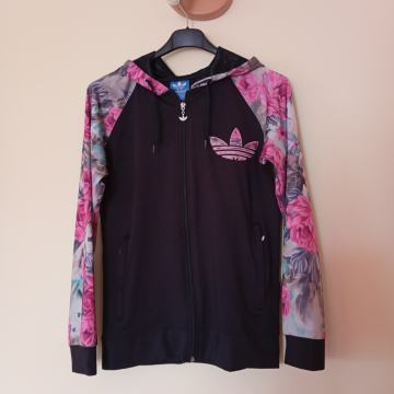 ADIDAS ORIGINAL NOVA ČRNO CVETLIČNA JOPICA S