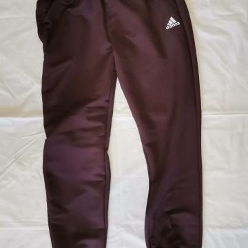 Adidas trenirka sp. del, vel. 42/44