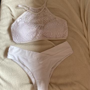 bikini in kopalke