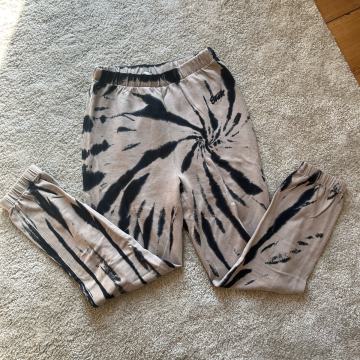 PULL & BEAR trenirka NOVA