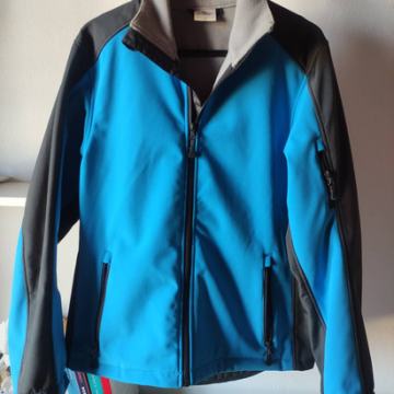 Softshell jakna, nošena 2x