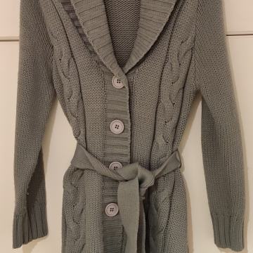 Ženska oblačila 38/40/42 (M/L)