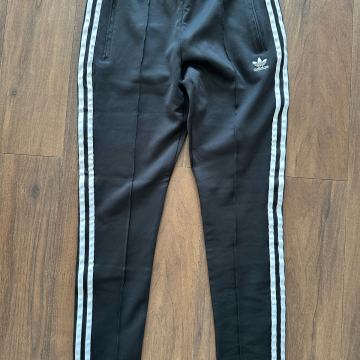 Zenski spodnji del trenirke Adidas Originals st. 38