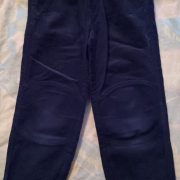 Hlače žamet 116/6let