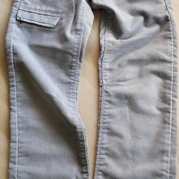 otroške žametne hlače številka 122