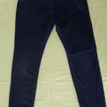 Nove žametke Zara št. 152 za fanta