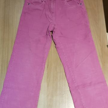 Žametne hlače 128/134 za punco