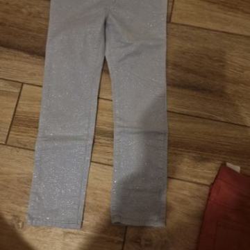 žametne hlače HM številka 116
