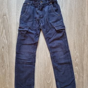 Žametne hlače št. 140