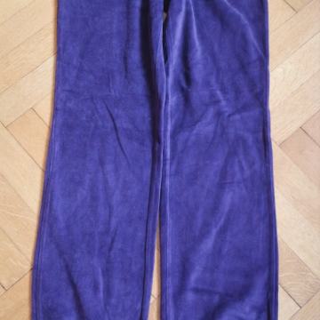 žametne trenerka hlače, št. 146