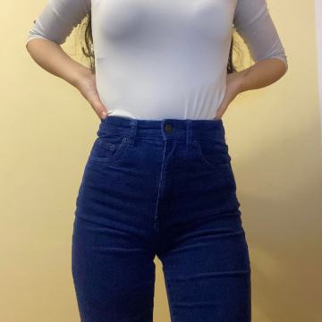 Nove modre žametne hlače 32