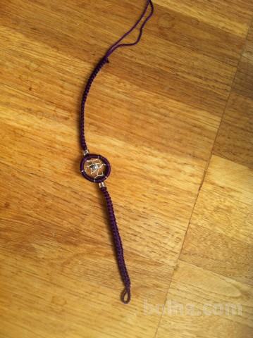 modna zapestnica ugodno naprodaj