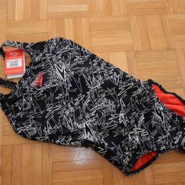 Enodelne kopalke Speedo velikost 32, nove