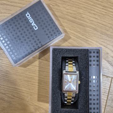 Casio NOVA ura