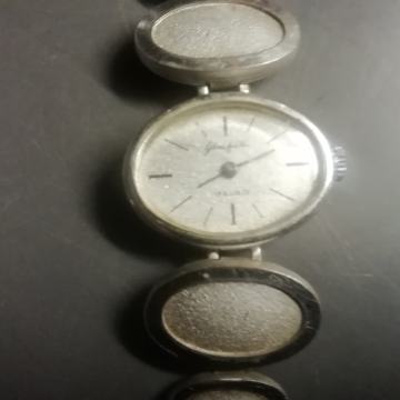 URA ZANSKA  17 RUBIN ROCNO NAVIJANJE CENA 35 EUR  MADE IN GDR