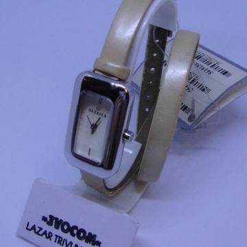 LaZooRo: Retro Vintage Fashion RADIUS 5619150362 NOS Quartz ročna ura