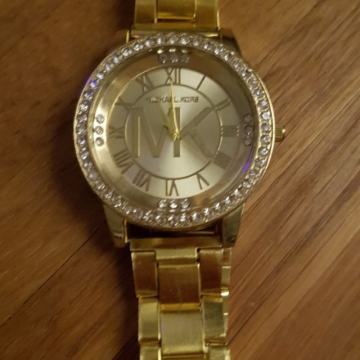 Lepa ženska ročna ura MK zelo ugodno naprodaj